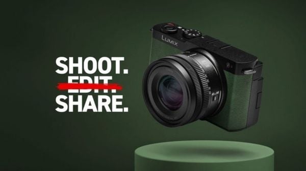 Lumix S9 - Sông Hồng camera