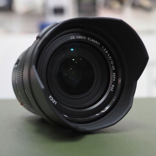 Leica 12-60 Sông Hồng camera