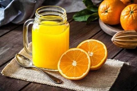 Bật mí cách làm nước cam tươi ngon tại nhà không bị đắng