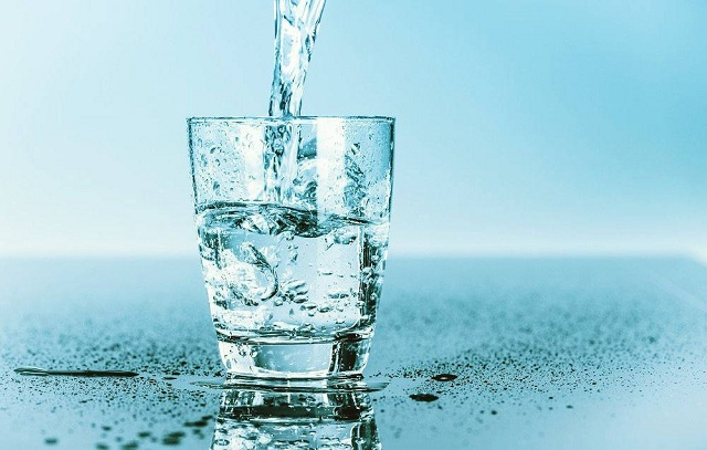 Tại sao nên sử dụng nước giàu chất khoáng, ion kiềm thay vì chỉ dùng nước sạch?