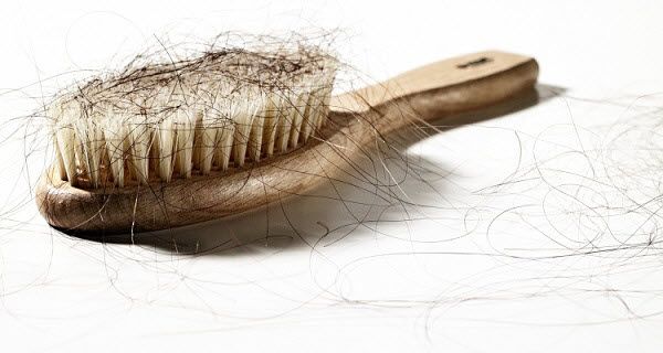 Khám phá những điều kỳ diệu của phương pháp chữa rụng tóc sau sinh từ thảo dược