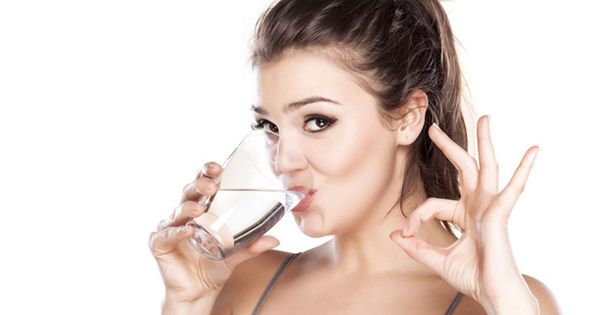 5 sai lầm khi uống nước khiến bạn âm thầm huỷ hoại thận của chính mình mà không biết