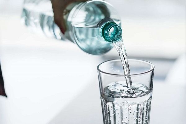 Nước tinh khiết ngừa nguy cơ bệnh tật