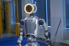 Boston Dynamics ra mắt robot hình người chạy điện Atlas – Mạnh hơn, linh hoạt hơn và vượt xa giới hạn con người