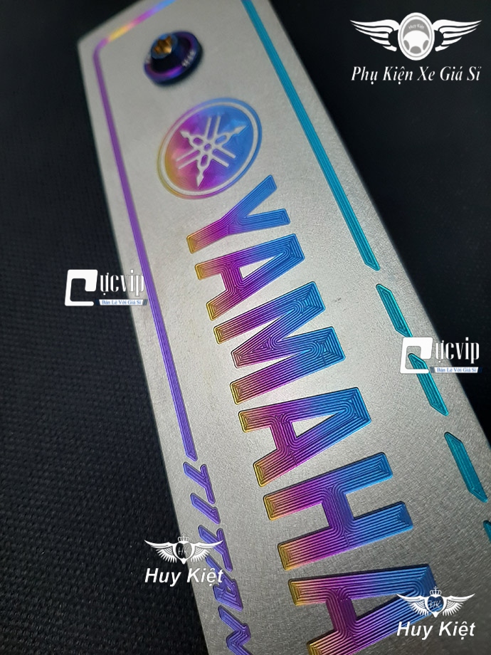 Bảng Tên Yamaha Titan Kèm 2 Ốc ProTi MS3695