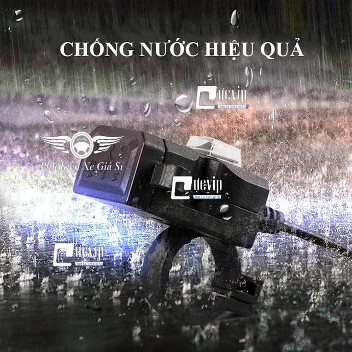 Sạc Điện Thoại Trên Xe Máy 2 Cổng USB, Nắp Chống Nước, Loại Cao Cấp Có Adapter MS3162