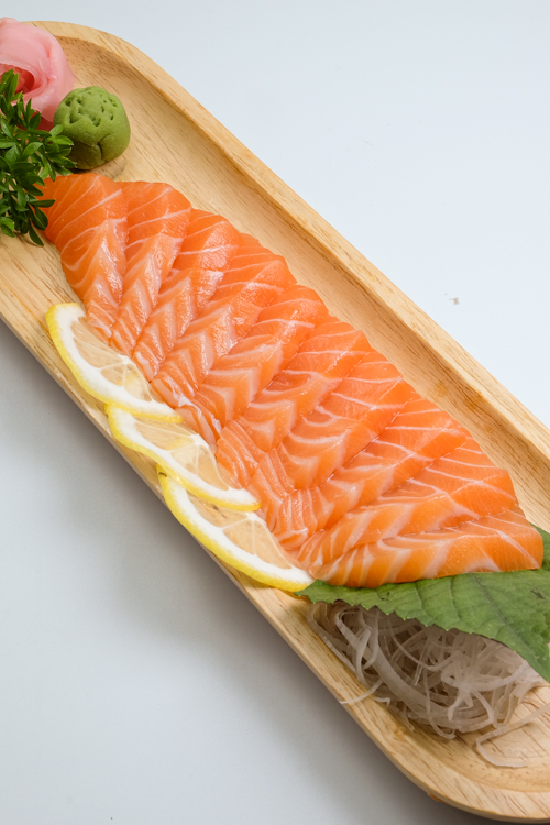 TẠI SAO CÁ HỒI NAUY GIÁ KHÁC BIỆT VỚI CÁC LOẠI HỒI KHÁC?