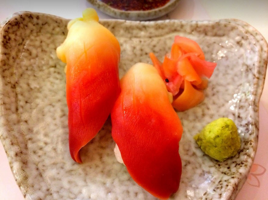 Sashimi Sò Đỏ Hokkigai