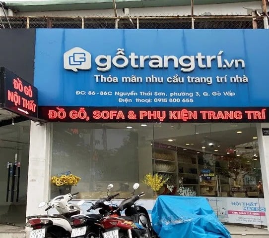 cửa hàng gỗ trang trí
