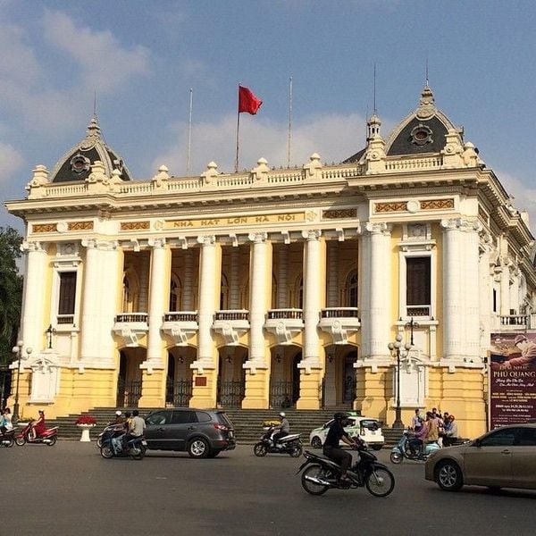 nha-hat-lon-ha-noi