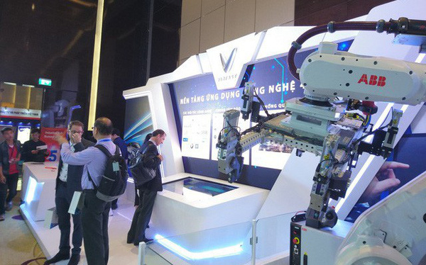 Vinfast sở hữu nhà máy hàn thân xe hiện đại nhất Đông Nam Á theo chuẩn 4.0, có tới 1.200 robot