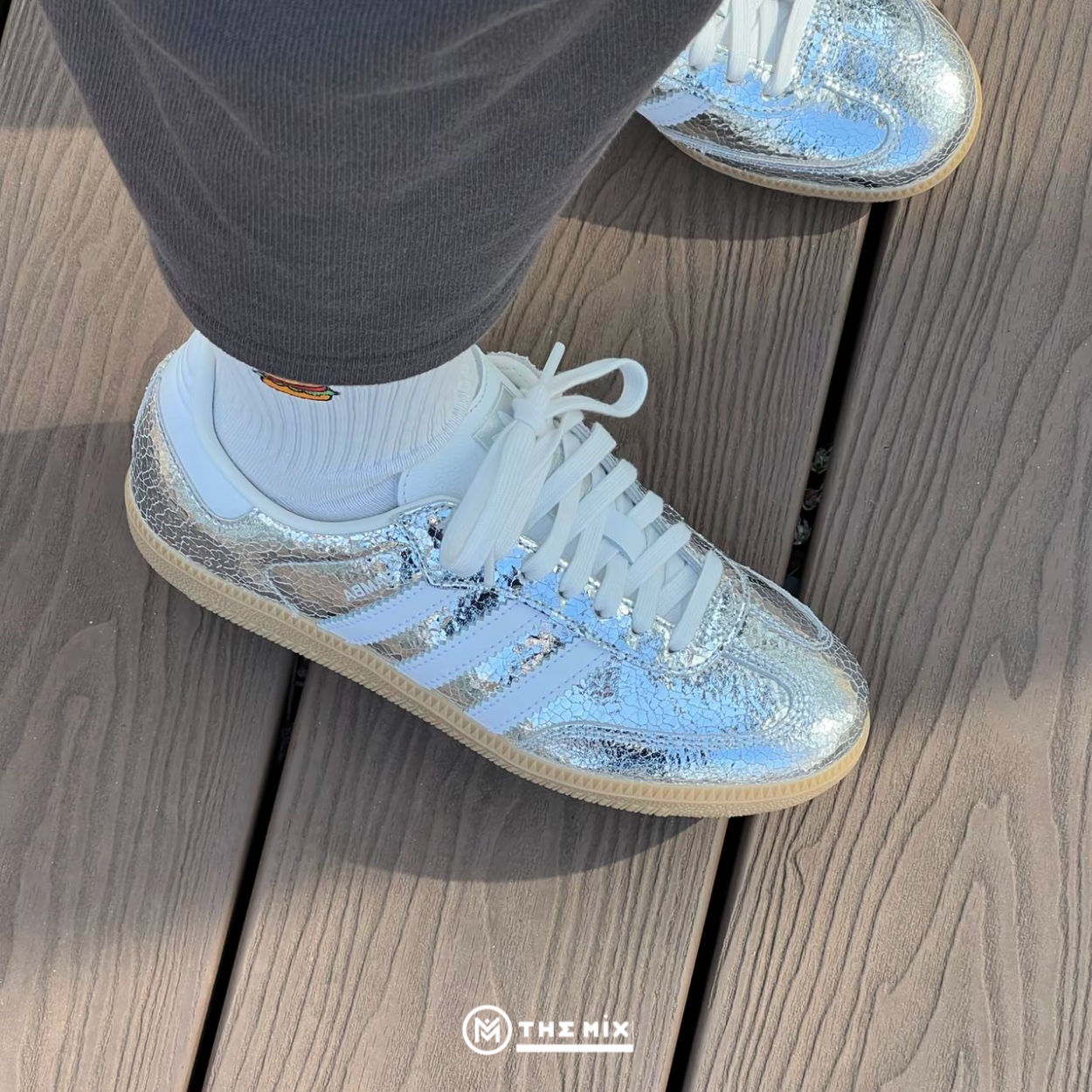adidas Samba OG Silver Metallic Cracked Leather - JR0035
