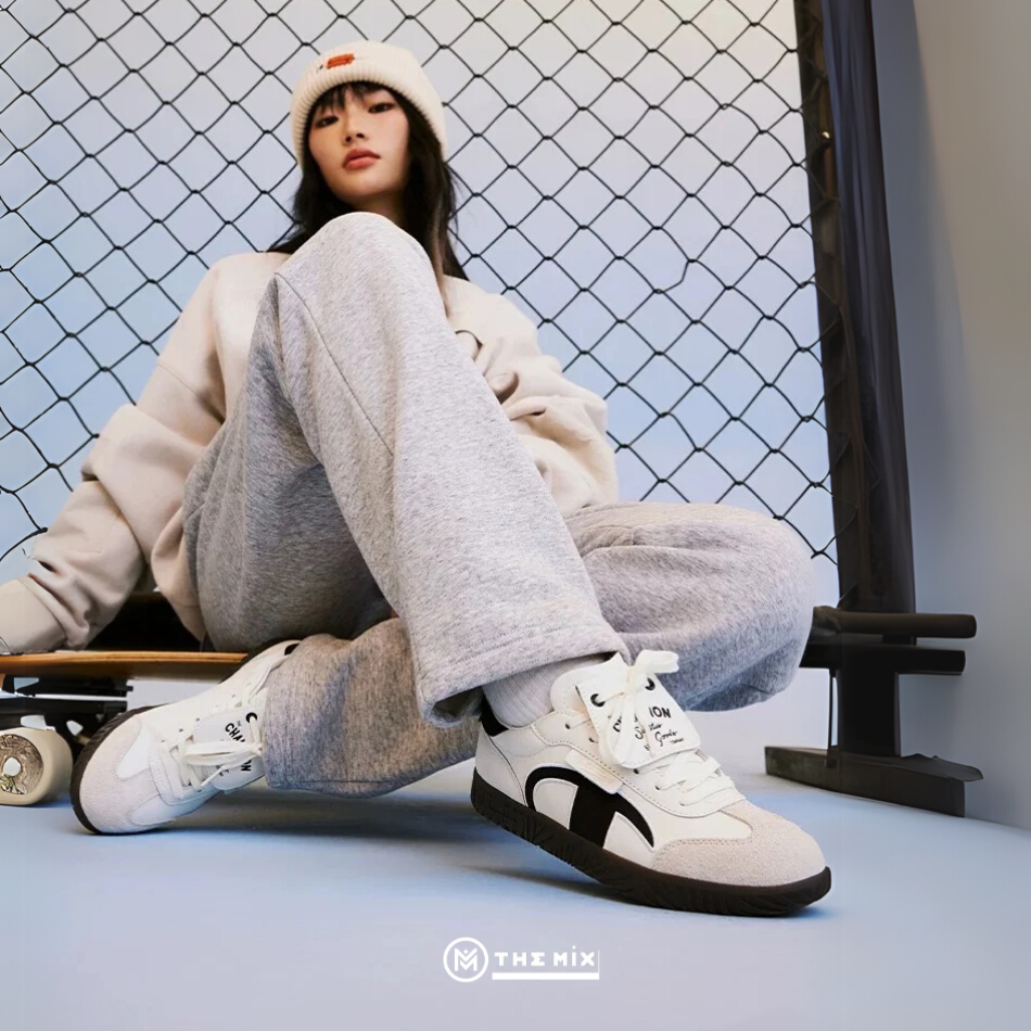 Champion Essentials Champ T-Trainer Cream Black -  U4CFCTW14U3