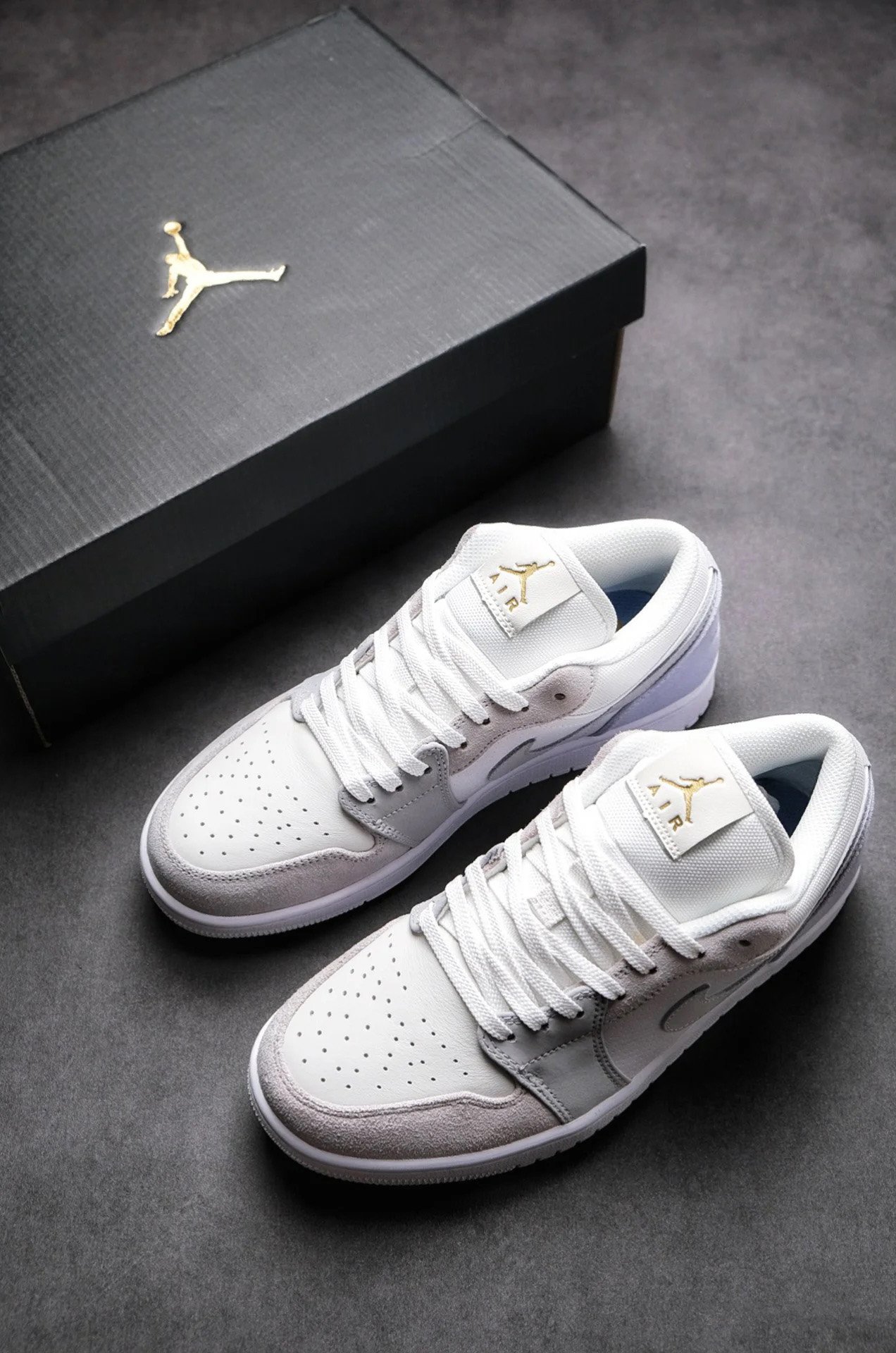 Nike Air Jordan 1 Low 