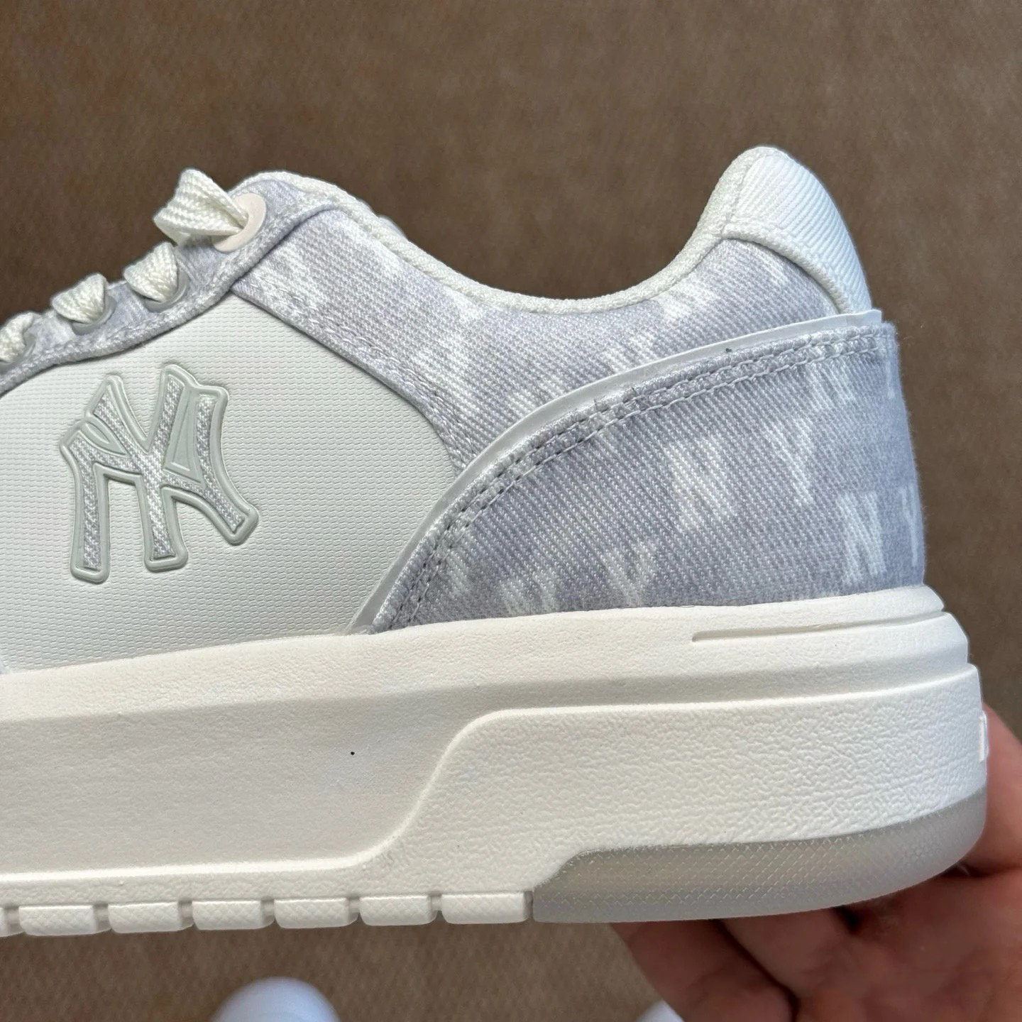 MLB Chunky Liner Denim Monogram SL New York Yankees - 3ASXS015N-50GRS