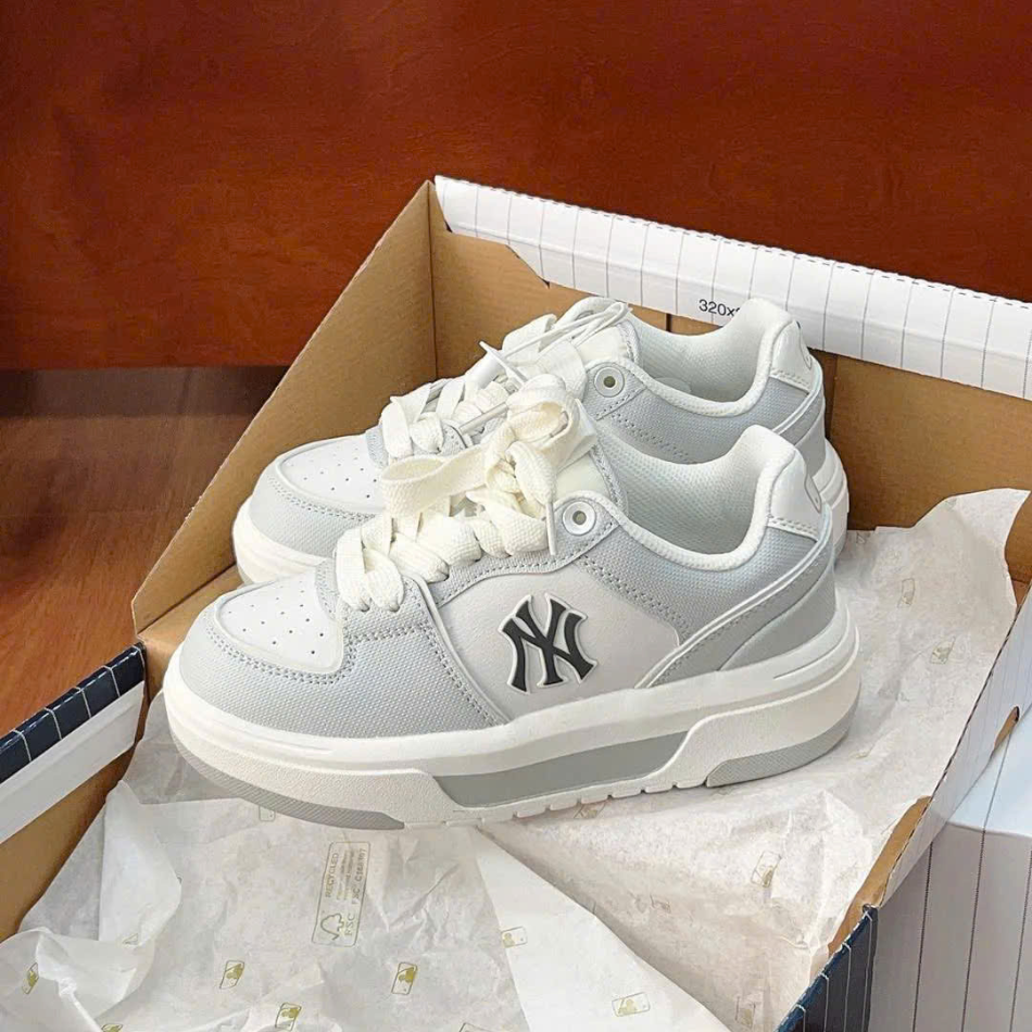 MLB Liner Basic SL New York Yankess Xám 3ASXCBS4N-50GRS - Chính Hãng