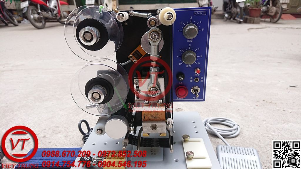 Máy móc công nghiệp: Máy in date bán tự động HP - 241B(VT-MI001) May_in_date_hp_241__4__f2c497ac44f0428091b3553f9b934191_1024x1024