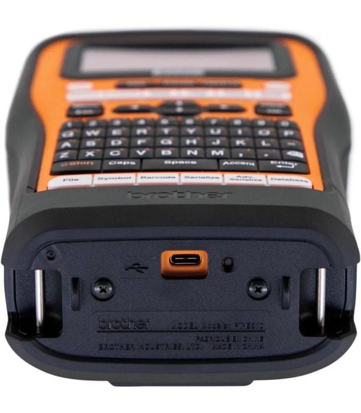 Máy In Nhãn Brother PT-E560BTVP