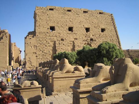 Thebes, thành phố quan trọng nhất của Ai Cập cổ đại