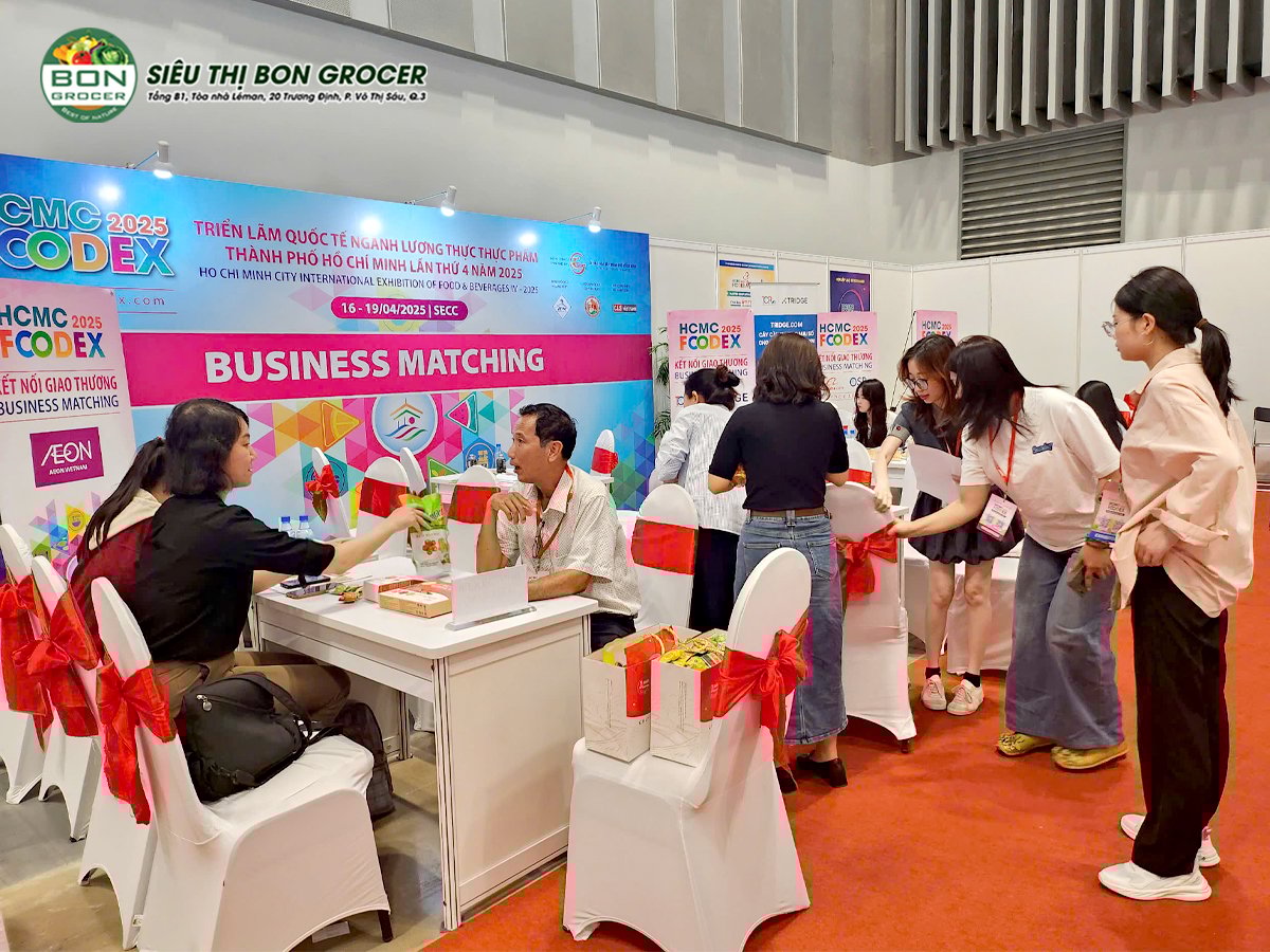 Bon Grocer tham dự