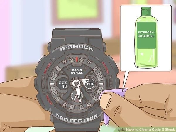 LÀM THẾ NÀO ĐỂ LÀM SẠCH MỘT CHIẾC G-SHOCK
