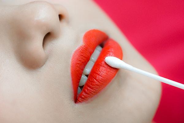 Bật mí 3 điều cần lưu ý khi phun môi bạn không nên bỏ qua