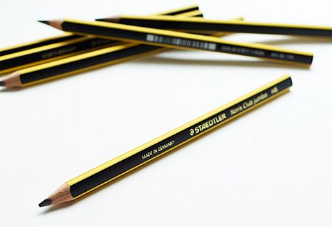 Công ty sản xuất bút chì gỗ nào giá rẻ nhất thị trường hiện nay