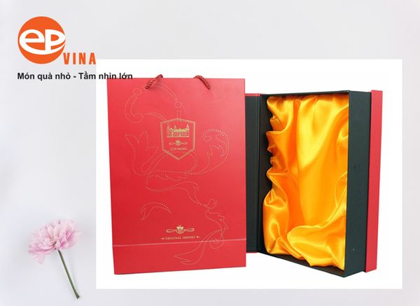 hop ruou qua tang bang giay