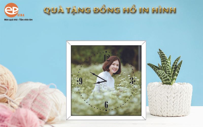 in hình lên đồng hồ treo tường