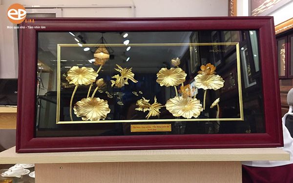 Quà mừng kỷ niệm ngày thành lập công ty