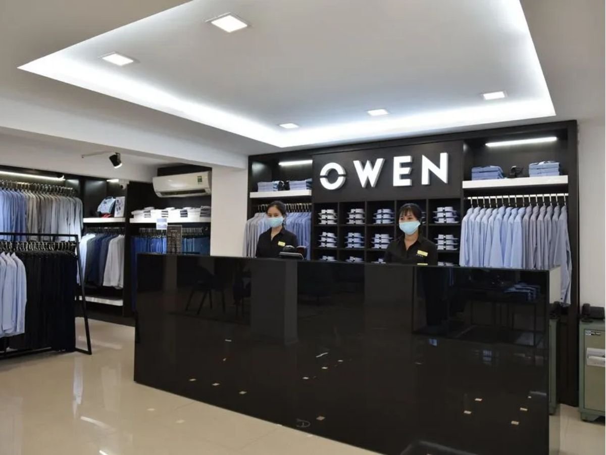 Owen mang đến phong cách thời trang lịch lãm, chuyên nghiệp