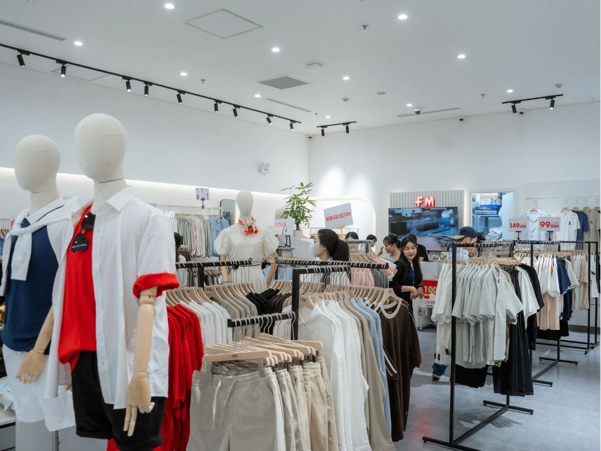 FM Style cũng là một shop bán quần jeans Đà Nẵng được nhiều người yêu thích
