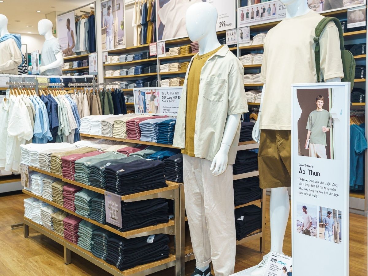 Uniqlo là thương hiệu thời trang quốc dân đến từ Nhật Bản