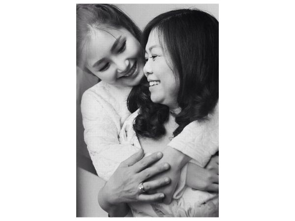 Mỗi Độ Tết Về, Tôi Lại Nghĩ Về Món Nợ Mà Cả Đời Mình Cũng Không Trả Nổi, Nợ Chính Người Mẹ Của Tôi