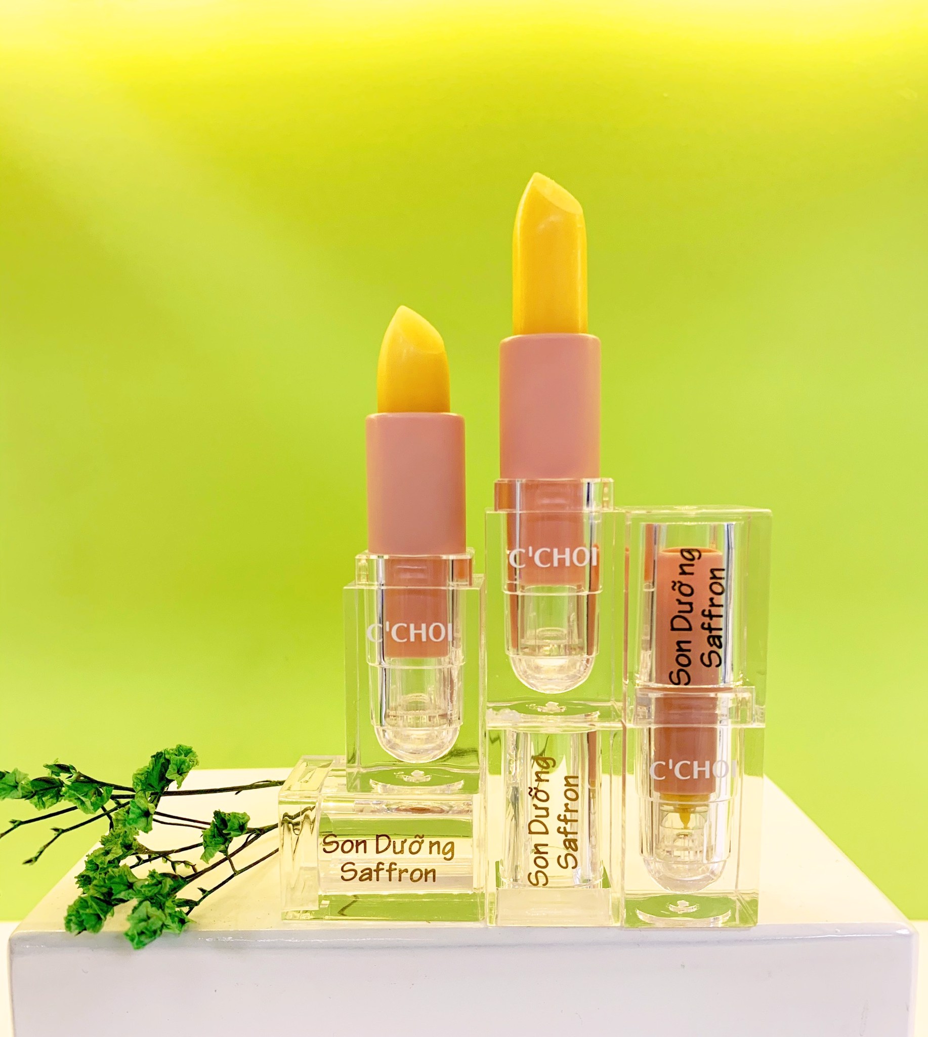 Son Dưỡng Saffron Có Thần Thánh Như Lời Đồn?