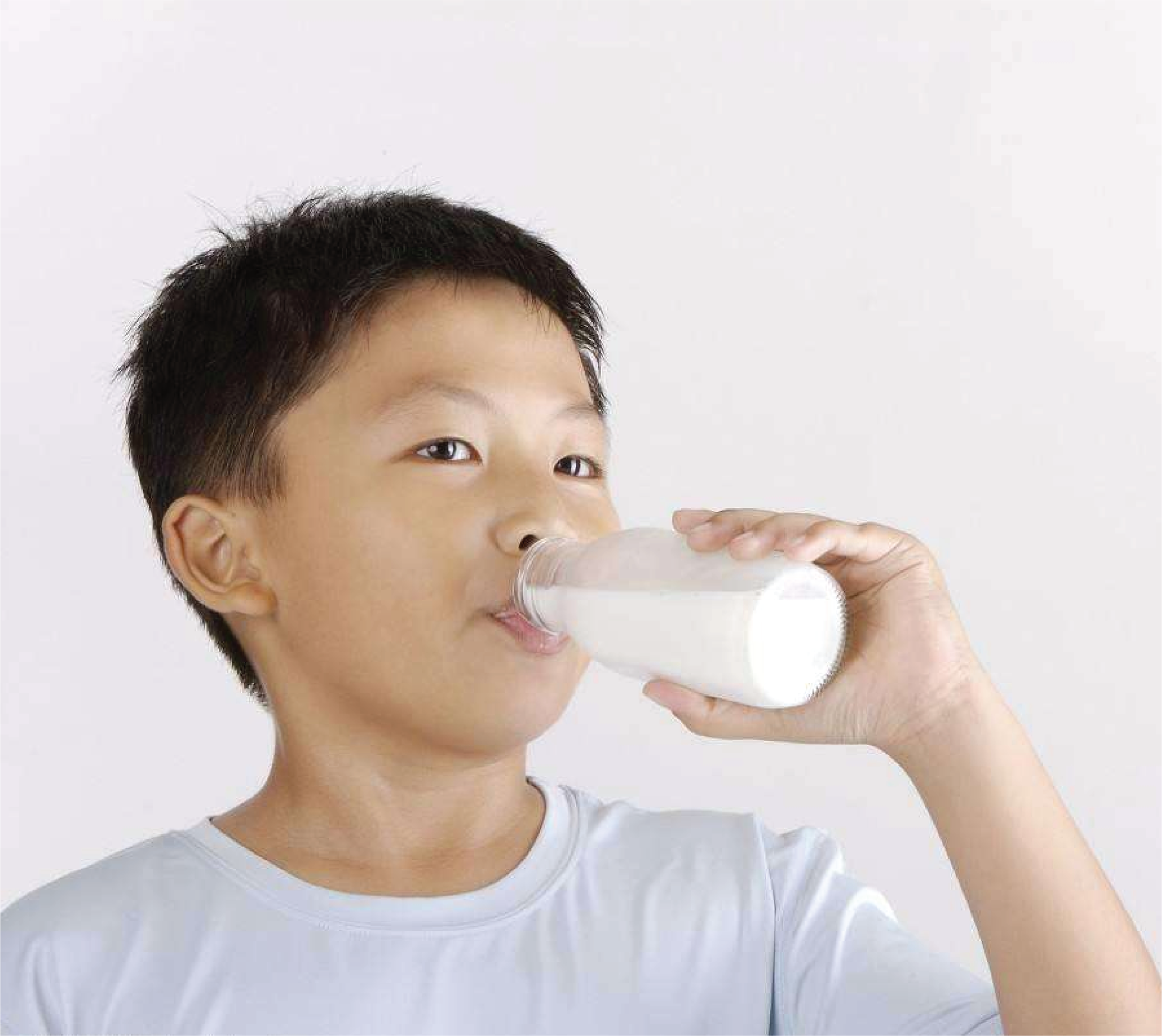 Thực hư chuyện sữa dê tốt hơn sữa bò?