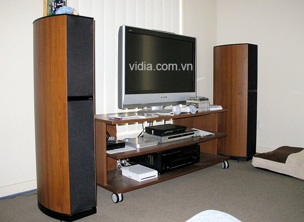jamo d590