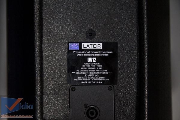 loa-Karaoke-Latop-UV12-2