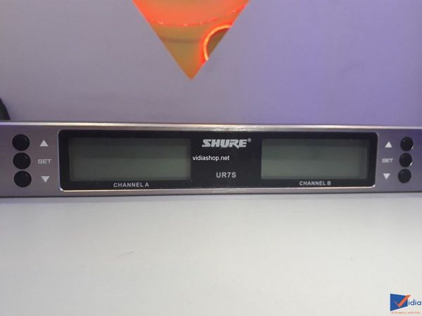 Micro karaoke Shure UR7S cũ - 1