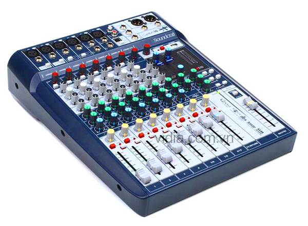 SOUNDCRAFT SIGNATURE12-EU-MIX