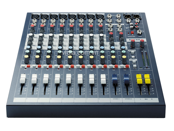 Soundcraft EPM8CH Console