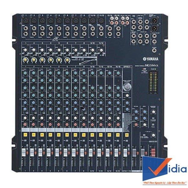 Yamaha-MG166CX-1