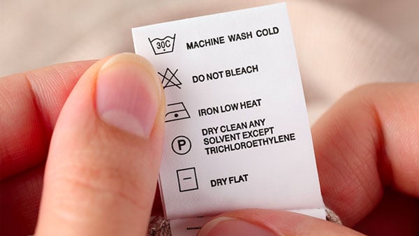 Các ký hiệu giặt ủi quần áo bạn nên biết