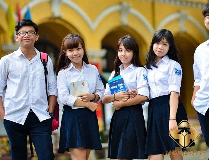 Đồng phục học sinh cấp 2 tại Đà Nẵng