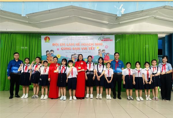 Mua Đồng phục Trường Tiểu học Huỳnh Văn Chính - Quận Tân Phú