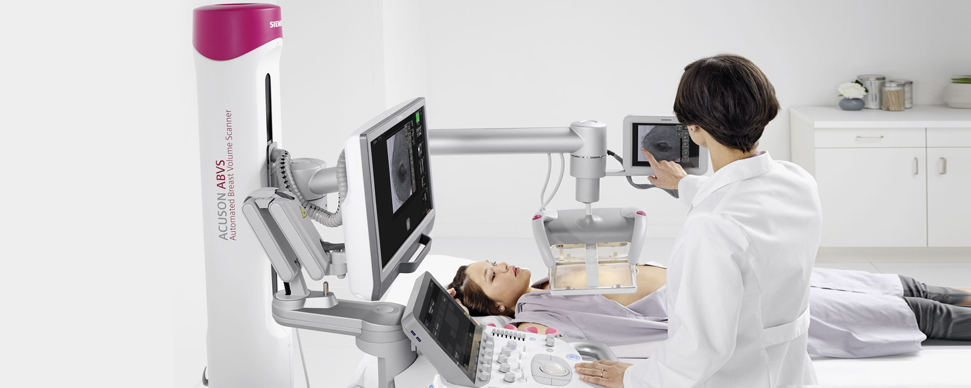 Lễ ra mắt thiết bị Siêu âm tuyến vú 3D tự động thế hệ mới ACUSON S2000 ABVS tại Trung tâm Y khoa Medic Hòa Hảo