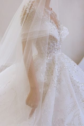 Top 3 mẫu váy cưới độc đáo dành cho nàng dâu cá tính