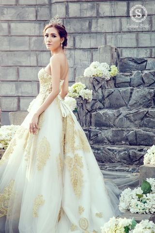 mẫu váy cưới cho thuê tại Solivian Bridal