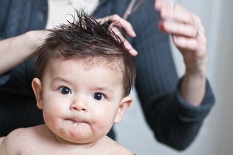 Trẻ bị tóc bạc sớm khi nào mới đáng lo?