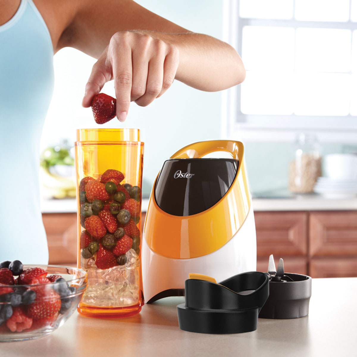 Máy xay sinh tố Oster Myblend BLSTPB-WOR 250W màu cam